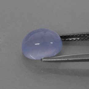 2.55カラットの天然ラベンダーブルーカルセドニー（9×7 mm・透明）