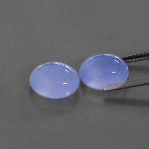カラットの天然ラベンダーブルーカルセドニー（10×8.1 mm・透明）