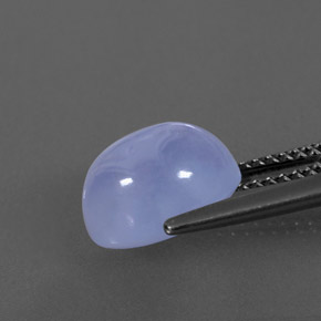 3.77カラットの天然ラベンダーブルーカルセドニー（9.9×8.1 mm・透明）