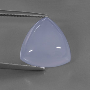10.59カラットの天然ラベンダーブルーカルセドニー（15×14.9 mm・透明）