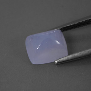 2.13カラットの天然ラベンダーブルーカルセドニー（8.2×6.9 mm・透明）