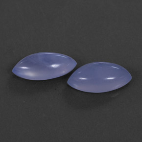 カラットの天然ラベンダーブルーカルセドニー（12.9×6.8 mm・透明）