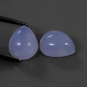 カラットの天然ラベンダーブルーカルセドニー（11.1×8.8 mm・透明）