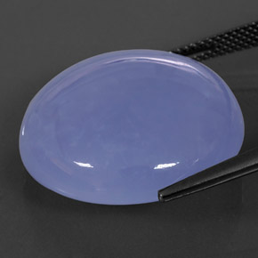 29.95カラットの天然ラベンダーブルーカルセドニー（21.94 mm・透明）