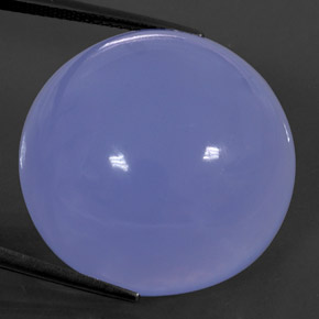 46.38カラットの天然ラベンダーブルーカルセドニー（24.50 mm・透明）
