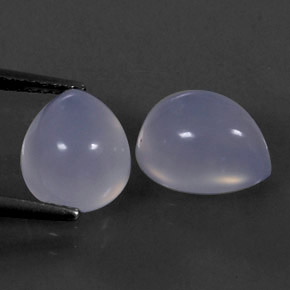 カラットの天然ラベンダーブルーカルセドニー（10.3×8.2 mm・透明）