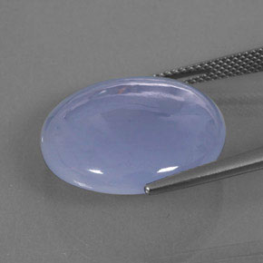18.82カラットの天然ラベンダーブルーカルセドニー（20.32 mm・透明）