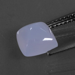 1.77カラットの天然ラベンダーブルーカルセドニー（7.2×7.1 mm・透明）