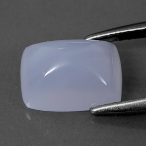 2.06カラットの天然ラベンダーブルーカルセドニー（9.1×7 mm・透明）