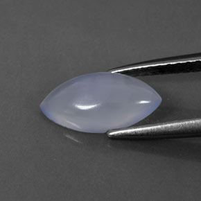 1.12カラットの天然ラベンダーブルーカルセドニー（10.8×5.8 mm・マーキス）
