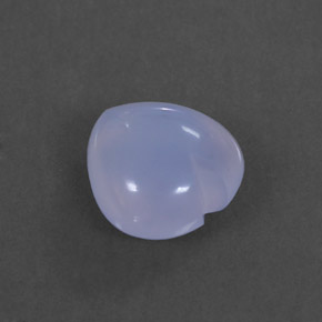 1.66カラットの天然ラベンダーブルーカルセドニー（8.2×8.1 mm・透明）