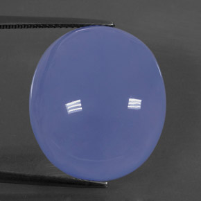 27.29カラットの天然ラベンダーブルーカルセドニー（21.9×19.2 mm・透明）
