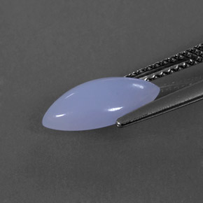 1.56カラットの天然ラベンダーブルーカルセドニー、マーキーズ、半透明