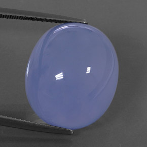27.24カラットの天然ラベンダーブルーカルセドニー（19.6×16.9 mm・透明）