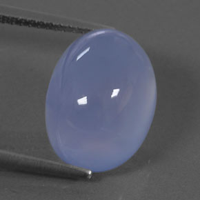 9.52カラットの天然ラベンダーブルーカルセドニー（13.8×10.1 mm・透明）