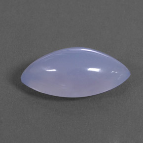3.55カラットの天然ラベンダーブルーカルセドニー（15×7.7 mm・透明）