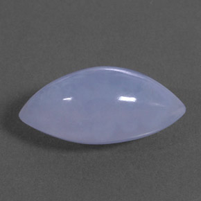 3.51カラットの天然ラベンダーブルーカルセドニー（14.1×7.4 mm・透明）