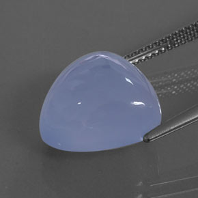 9.54カラットの天然ラベンダーブルーカルセドニー（13.3×13.2 mm・透明）