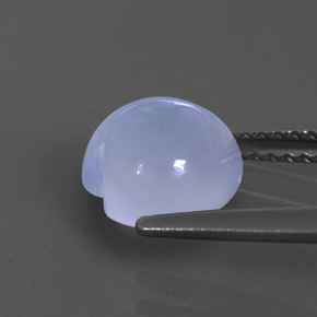 2.25カラットの天然ラベンダーブルーカルセドニー（8.2×8 mm・透明）