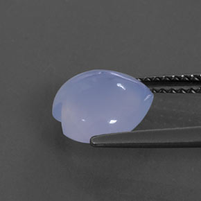 2.03カラットの天然ラベンダーブルーカルセドニー（8.8×8.8 mm・透明）