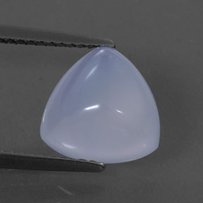 3.44カラットの天然ラベンダーブルーカルセドニー（10.2×10 mm・透明）