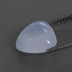 3.44カラットの天然ラベンダーブルーカルセドニー（10.2×10 mm・透明）