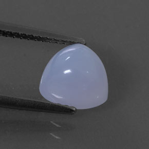 2.25カラットの天然ラベンダーブルーカルセドニー（8×7.9 mm・透明）