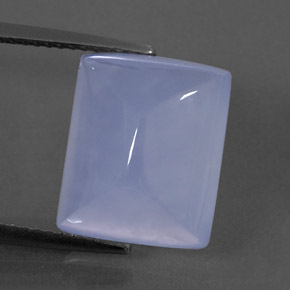 8.83カラットの天然ラベンダーブルーカルセドニー（13.4×11.1 mm・透明）