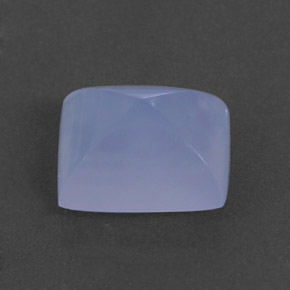 3.20カラットの天然ラベンダーブルーカルセドニー（9.8×8.1 mm・透明）