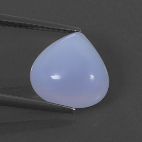 5.61カラットの天然ミディアム薄いバイオレットカルセドニー（12.3×12.1 mm・透明）