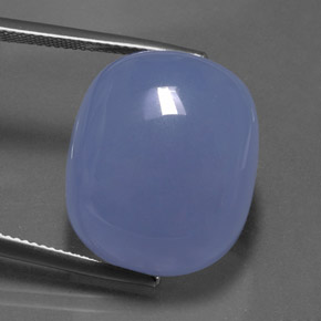 34.70カラットの天然ラベンダーブルーカルセドニー（21.1×17.7 mm・透明）