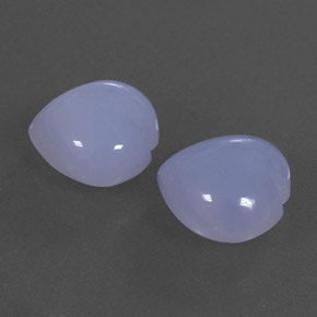 カラットの天然ラベンダーブルーカルセドニー（8.9×8.8 mm・透明）