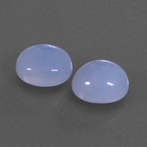 カラットの天然ラベンダーブルーカルセドニー（9.3×8 mm・透明）