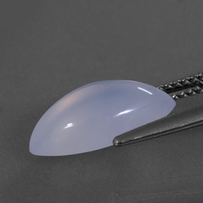 3.10カラットの天然ラベンダーブルーカルセドニー（14.1×7.3 mm・透明）