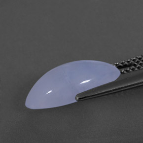 3.04カラットの天然ラベンダーブルーカルセドニー（14×7.3 mm・透明）
