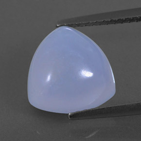 3.44カラットの天然ラベンダーブルーカルセドニー（10.2×10 mm・透明）