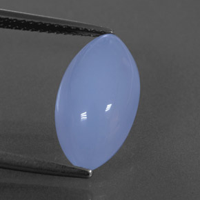 4.75カラットの天然ラベンダーブルーカルセドニー（14.9×8.3 mm・透明）
