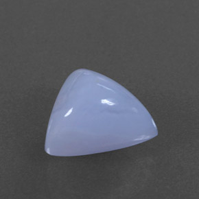 3.38カラットの天然ラベンダーブルーカルセドニー（10.1×9 mm・透明）