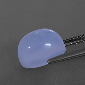 5.20カラットの天然ラベンダーブルーカルセドニー（10.8×8.8 mm・透明）