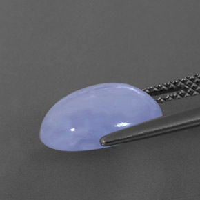 4.14カラットの天然ラベンダーブルーカルセドニー（12×10 mm・透明）