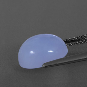 4.38カラットの天然ラベンダーブルーカルセドニー（11.2×9.3 mm・透明）