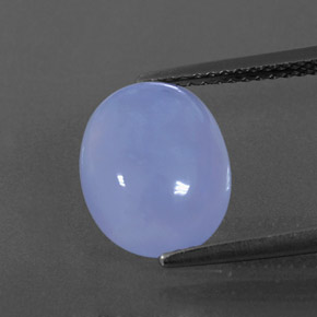 3.66カラットの天然ラベンダーブルーカルセドニー（11.4×9.1 mm・透明）