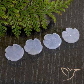 Shop natural 21.95ct バイオレットブルー カルセドニー gems, フラワーカット, from ブラジル at GemSelect. In stock, global shipping!