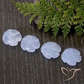 Shop natural 31.20ct バイオレットブルー カルセドニー gems, フラワーカット, from ブラジル at GemSelect. In stock, global shipping!