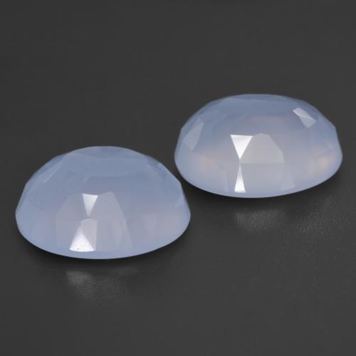 8.71カラットの天然パープルブルーカルセドニー（12×10.1 mm・オーバルカット）