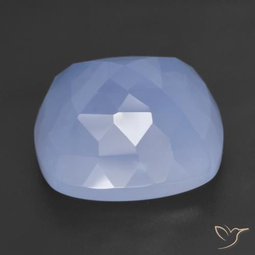 13.44カラットの天然パープルブルーカルセドニー（15.3×15.2 mm・クッションカット）