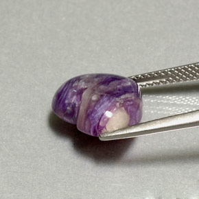 4.46カラットの天然バイオレットチャロアイト、ハート型、オペーク