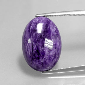 10.26カラットの天然バイオレットチャロアイト（18.2×13.1 mm・オーバルカット）