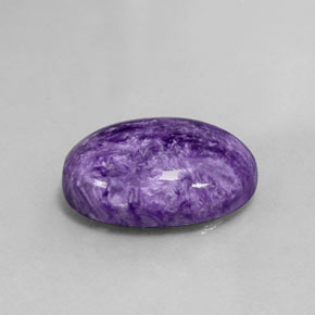 10.26カラットの天然バイオレットチャロアイト（18.2×13.1 mm・オーバルカット）