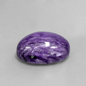 12.83カラットの天然バイオレットチャロアイト（18.3×13.2 mm・オーバルカット）